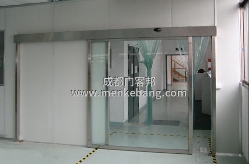 自動門關一半自己打開是怎么回事,自動門半開什么原因