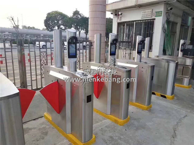 人行通道閘機(jī)的間距是多少