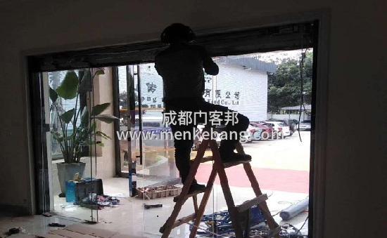 廠區(qū)門禁自動門案例 廠區(qū)門禁自動門案例