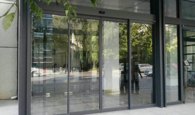 型材自動(dòng)門(mén)